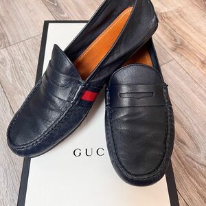 Gucci Men's Dark Blue Leather Loafers